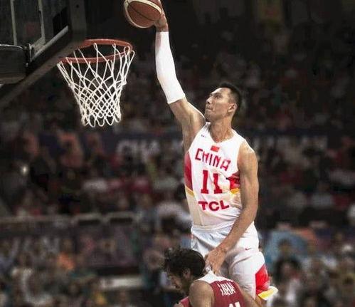 易建联吃瓜视频在哪找,揭秘网络红人幕后生活